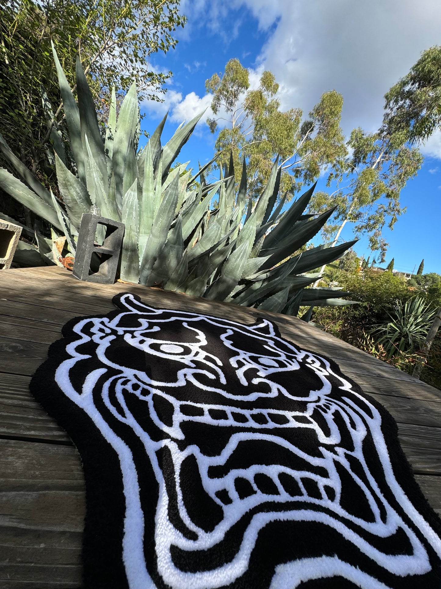 (XL) 'QC HANNYA' RUG